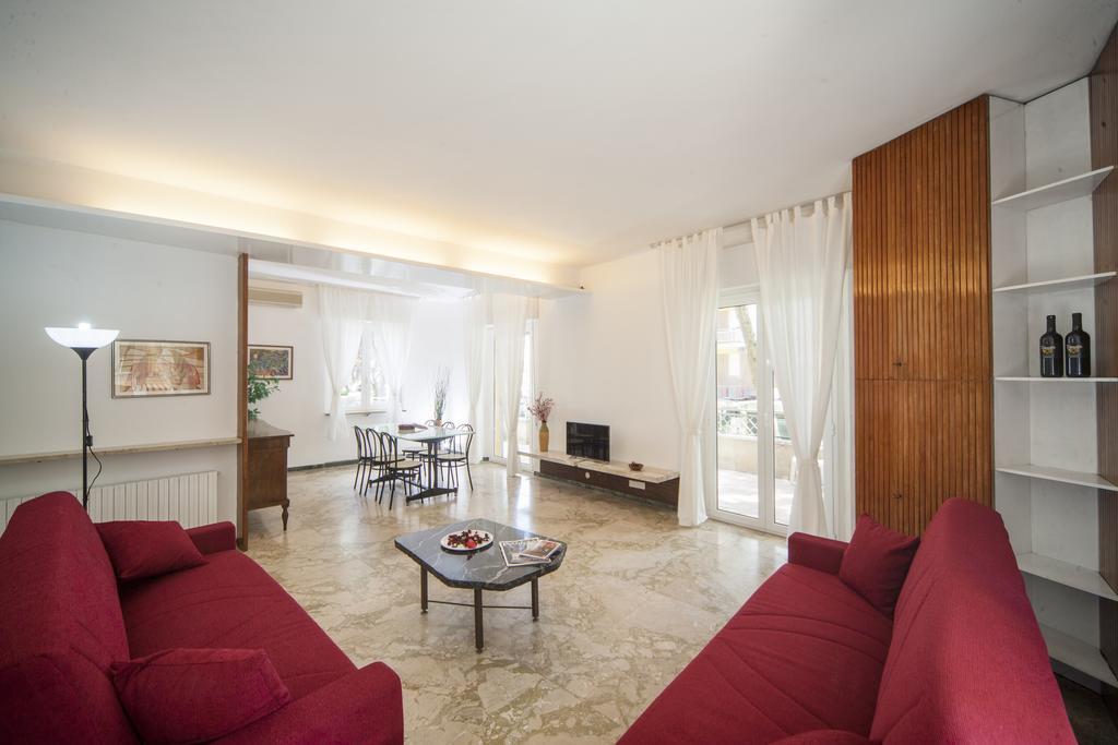 Hotel Colombo Riccione Eksteriør bilde